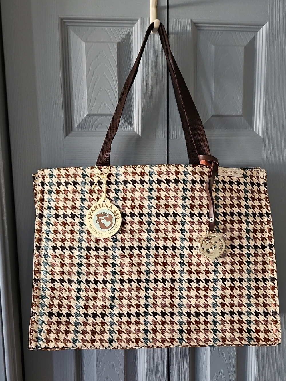 Spartina 449 Brown, Cream & Teal Houndstooth Eliza Market Tote and Eyeglass Case